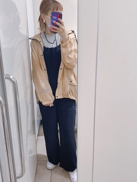 「ナイロンパーカー」｜「アイテム（オールインワン・サロペット）」を使った、KiNaKoさん（レディース・162cm）の秋コーディネート