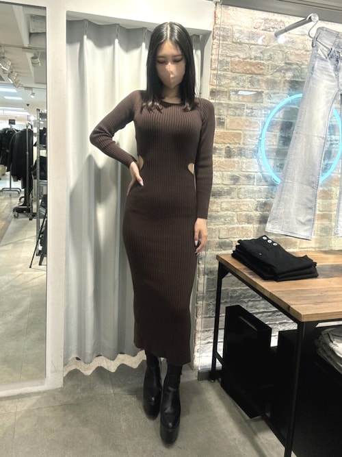 LONG SLEEVE SIDE OPEN ニットワンピース（ワンピース）｜GYDA