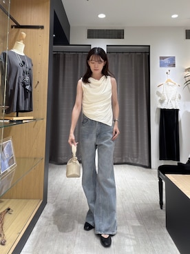 「CAPRICIEUX LE'MAGE（カプリシューレマージュ）のドレープアシメブラウス（シャツ/ブラウス、ホワイト系）」を使った、okomeさん（レディース・164cm）の夏コーディネート