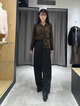 「ベロア」｜「アイテム（ローファー）」を使った、okomeさん（レディース・164cm）の秋コーディネート