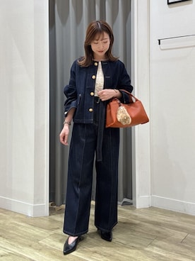 「アイテム（チャーム）」を使った、arisaさん（レディース・156cm）の秋コーディネート