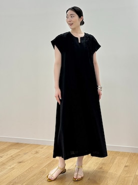 「刺繍」｜「アイテム（ワンピース）」を使った、HOUSE OF LOTUS　staffさん（レディース・165cm）の夏コーディネート