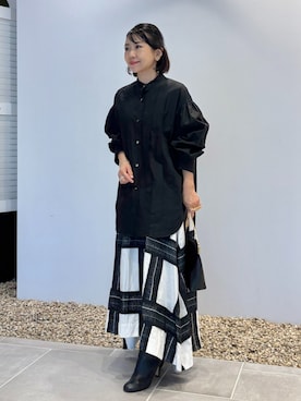 「HOUSE OF LOTUS（ハウスオブロータス）のコットンピンタックシャツ（シャツ/ブラウス、ブラック系）」を使った、HOUSE OF LOTUS　staffさん（レディース・149cm）の冬コーディネート