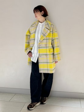 「アイテム（その他アウター、イエロー系）」を使った、HOUSE OF LOTUS　staffさん（レディース・164cm）の冬コーディネート