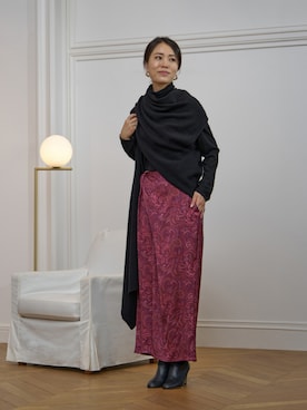 「アイテム（パンツ、レッド系）」を使った、HOUSE OF LOTUS　staffさん（レディース・170cm）の秋コーディネート