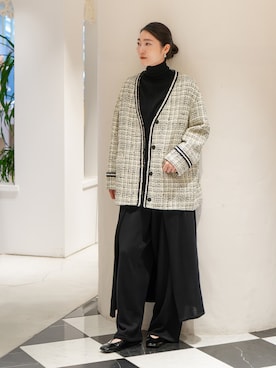 「アイテム（ノーカラージャケット）」を使った、HOUSE OF LOTUS　staffさん（レディース・165cm）の冬コーディネート