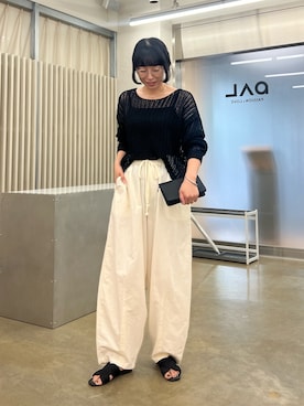 「GALLARDAGALANTE（ガリャルダガランテ）のギャザーコクーンパンツ（その他パンツ、ホワイト系）」を使った、@gg_mizukizuさん（レディース・168cm）の春コーディネート
