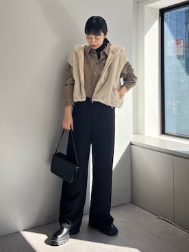 「アイテム（リング）」を使った、大久保水綺さん（レディース・167cm）の秋コーディネート