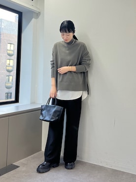 「GALLARDAGALANTE（ガリャルダガランテ）のアイテム（シャツ/ブラウス）」を使った、大久保水綺さん（レディース・167cm）の冬コーディネート