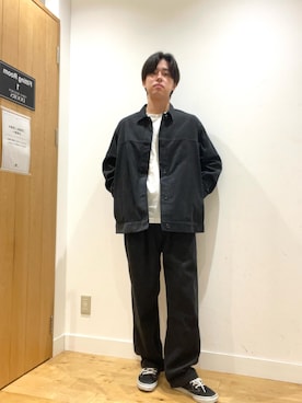 「アイテム（その他アウター）」を使った、柳田倫太郎さん（メンズ・174cm・20代）の秋コーディネート