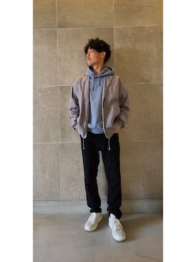 「ADAM ET ROPE'（アダムエロペ）のアイテム（スニーカー）」を使った、🇮🇹Daichan🇮🇹さん（メンズ・170cm）の春コーディネート