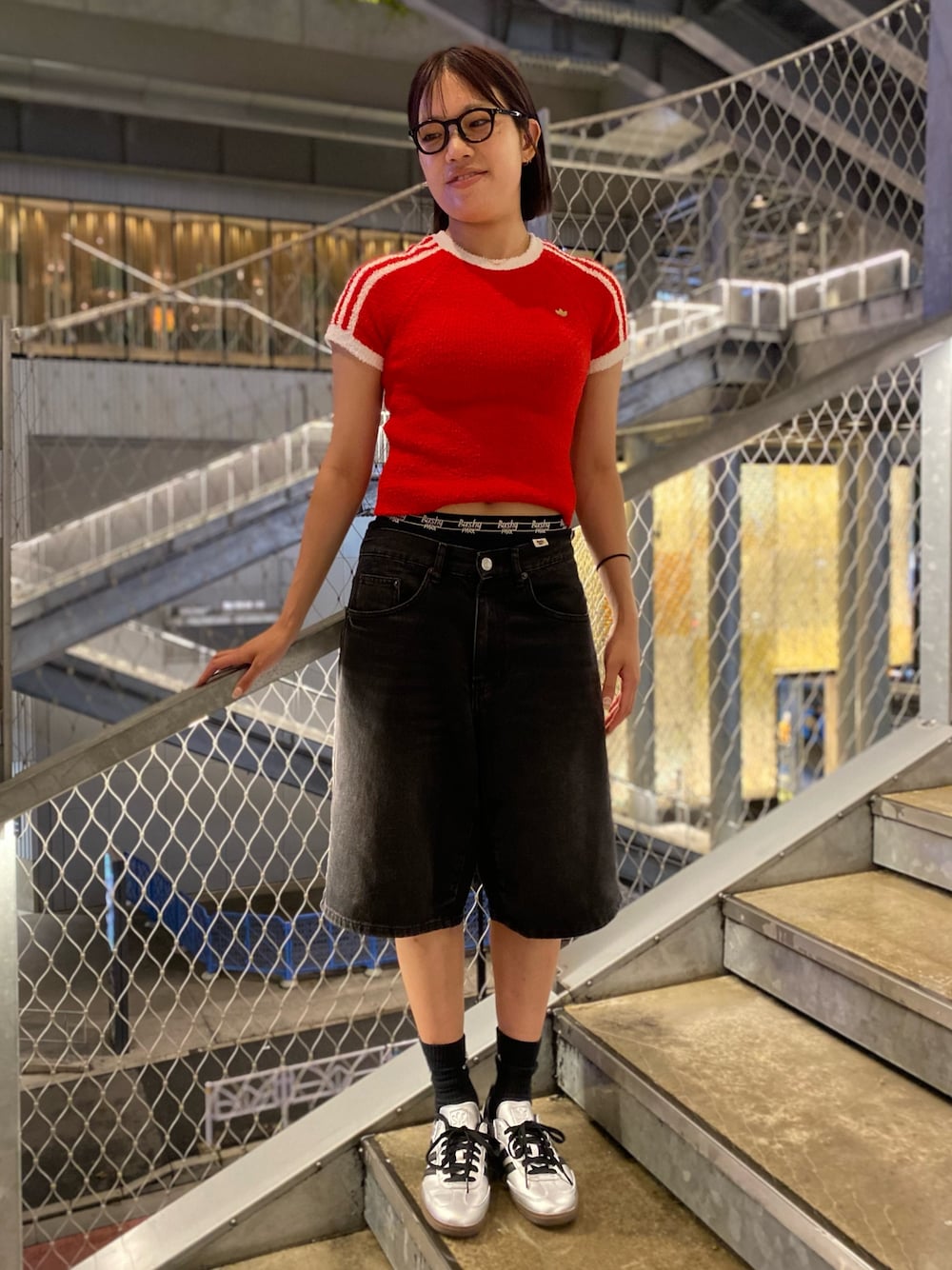 adidas プレミアム　フルファッションドニットTシャツ パンツセット完売品 adidas tシャツ プレミアム フルファッションドニットTシャツ