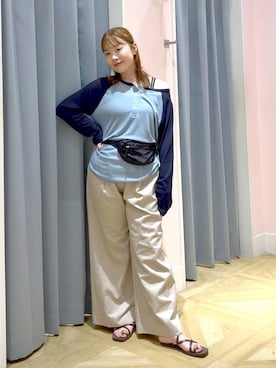 「LOWRYS FARM（ローリーズファーム）のスタイルＵＰクロスカップキャミ　100757（Tシャツ/カットソー、ブラック系）」を使った、aikaさん（レディース・160cm）の夏コーディネート