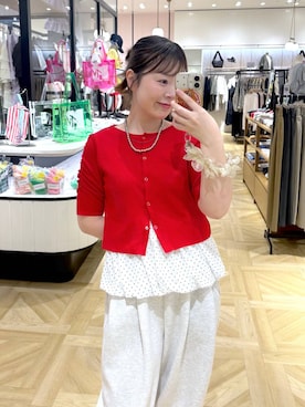 「LOWRYS FARM（ローリーズファーム）のカットイージーコクーンパンツ　292362（スウェットパンツ、グレー系）」を使った、aikaさん（レディース・160cm）の春コーディネート