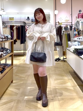 「LOWRYS FARM（ローリーズファーム）のアイテム（タンクトップ）」を使った、aikaさん（レディース・160cm）の秋コーディネート