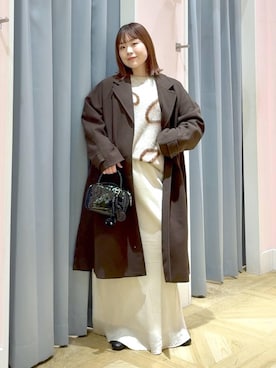 「おでかけ」｜「アイテム（チェスターコート）」を使った、aikaさん（レディース・160cm）の秋コーディネート