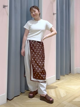 「LOWRYS FARM（ローリーズファーム）のカットイージーコクーンパンツ　292362（スウェットパンツ、グレー系）」を使った、aikaさん（レディース・160cm）の夏コーディネート
