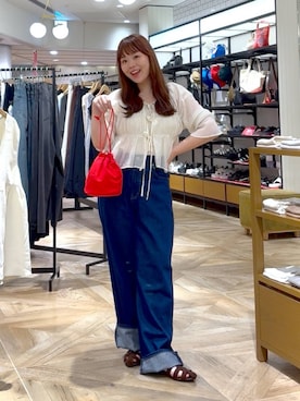 「アイテム（バッグ、レッド系）」を使った、aikaさん（レディース・160cm）の夏コーディネート