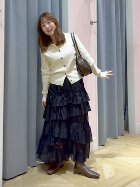 「LOWRYS FARM（ローリーズファーム）の【500mlペットボトル収納可】タックボストンＢＡＧ　1049023（ボストンバッグ、ブラウン系）」を使った、aikaさん（レディース・160cm）の秋コーディネート