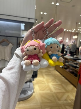 「LOWRYS FARM（ローリーズファーム）の【サンリオキャラクターズ】ヌイキーホルダー8 647243/GOODS（キーホルダー、その他）」を使った、aikaさん（レディース・160cm）の春コーディネート