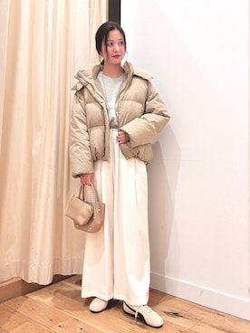 「アイテム（ダウンジャケット/コート、ベージュ系）」を使った、horiさん（レディース・167cm）の冬コーディネート