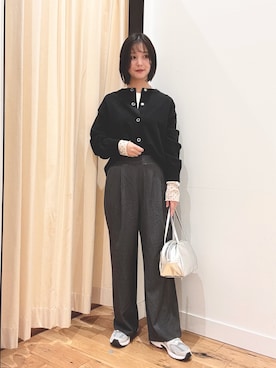 「アイテム（ボストンバッグ、シルバー系）」を使った、horiさん（レディース・167cm）の秋コーディネート