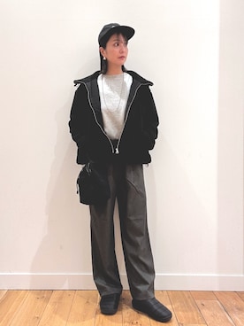 「アイテム（その他シューズ）」を使った、horiさん（レディース・167cm）の秋コーディネート