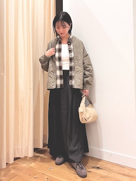 「アイテム（タンクトップ）」を使った、horiさん（レディース・167cm）の秋コーディネート