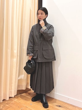 「アイテム（その他アウター）」を使った、horiさん（レディース・167cm）の秋コーディネート