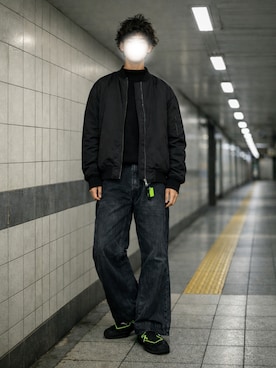 「GAP（ギャップ）のアイテム」を使った、Tomoyaさん（メンズ・180cm）の冬コーディネート