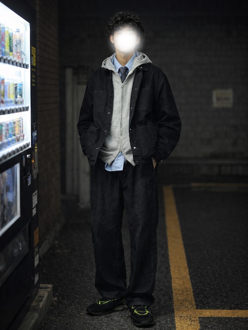 パーカーを使った「シティボーイ」のメンズ人気ファッション