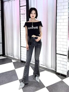 「jouetie（ジュエティ）のオフショルガータートップス（Tシャツ/カットソー、ブラック系）」を使った、MIYUさん（レディース・163cm）の夏コーディネート