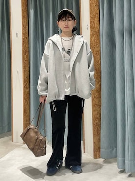 「アイテム（ブルゾン）」を使った、ばーいな。さん（レディース・161cm・40代）の秋コーディネート