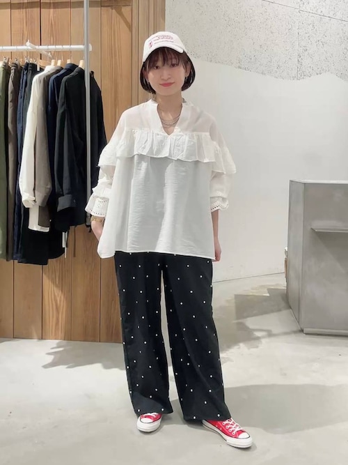 ドット刺繍パンツ 646561（その他パンツ）｜LEPSIM（レプシィム）の