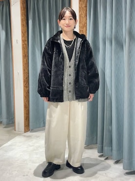 「アイテム（カーディガン/ボレロ）」を使った、ばーいな。さん（レディース・161cm・40代）の秋コーディネート