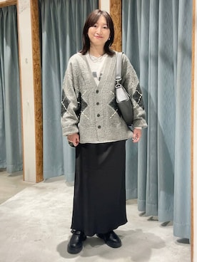 「LEPSIM（レプシィム）のストレッチサテンスカート　497324（スカート）」を使った、ばーいな。さん（レディース・161cm）の秋コーディネート