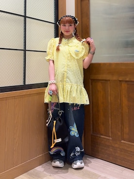 「HELLO.SANFRANCISCO（ハローサンフランシスコ）の【HELLO.SANFRANCISCO】フリルレースチュニック半袖ブラウス（シャツ/ブラウス、イエロー系）」を使った、ひまさん（レディース・153cm）の夏コーディネート