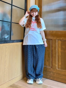 「CIAOPANIC TYPY（チャオパニックティピー）の【UNISEX】【シルエット調整可】ピグメント加工ワッフルイージーパンツ/WEB限定カラーあり（スウェットパンツ、ブルー系）」を使った、ひまさん（レディース・153cm）の夏コーディネート