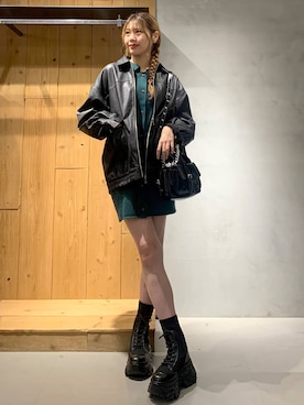 「アイテム（ブルゾン）」を使った、hIkarIさん（レディース・168cm）の秋コーディネート