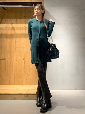 「PAGEBOY（ページボーイ）のリップスキニーデニム（デニムパンツ）」を使った、hIkarIさん（レディース・168cm）の秋コーディネート