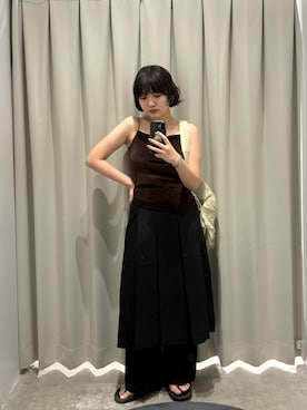 「SENSE OF PLACE by URBAN RESEARCH(センスオブプレイスバイアーバンリサーチ)のミドルタケプリーツスカート(スカート、ブラック系)」を使った、manaさん(レディース・159cm)の夏コーディネート