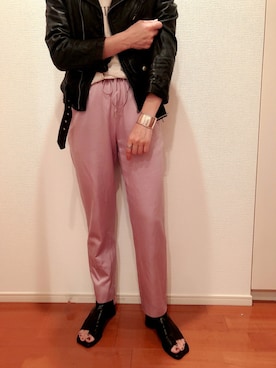 「サテンパンツ」｜「アイテム（ライダースジャケット）」を使った、massssさん（レディース・151cm）の秋コーディネート