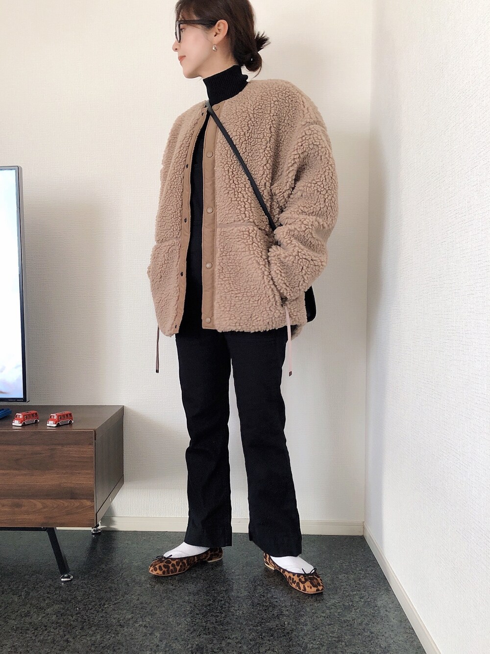 HYKE（ハイク）の「＜HYKE（ハイク）＞ ボア ショートコート BEIGE ...