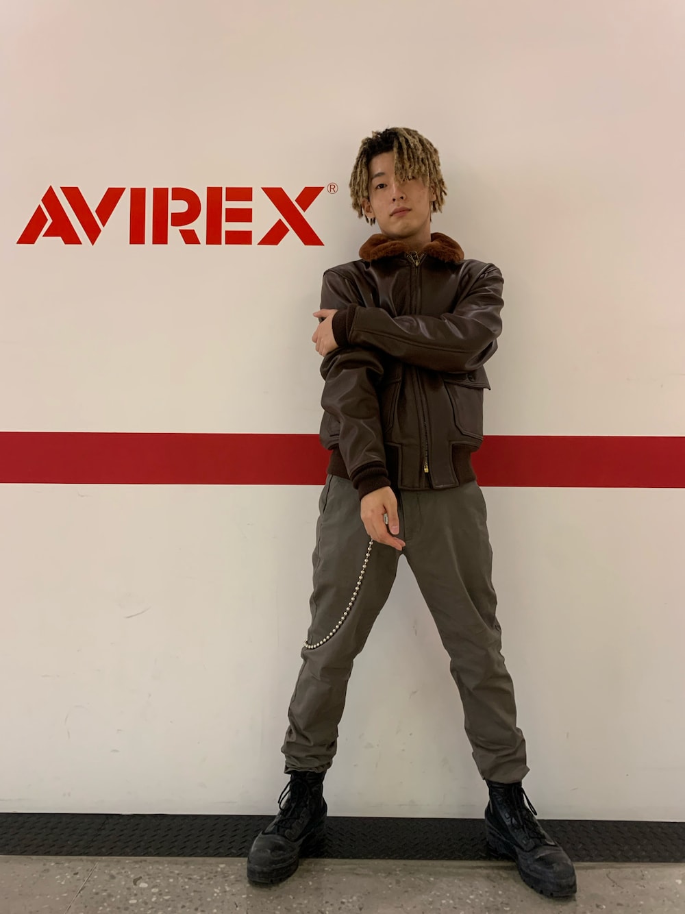 G-1 MIL-J-7823D / レザージャケット / AVIREX / アヴィレックスを使っ