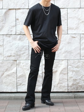 「HENGEのアイテム（デニムパンツ、ブラック系）」を使った、stylistazuさん（メンズ・170cm）の夏コーディネート