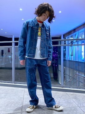 「AVIREX（アヴィレックス）のアイテム（デニムジャケット）」を使った、SHINさん（メンズ・176cm）の春コーディネート