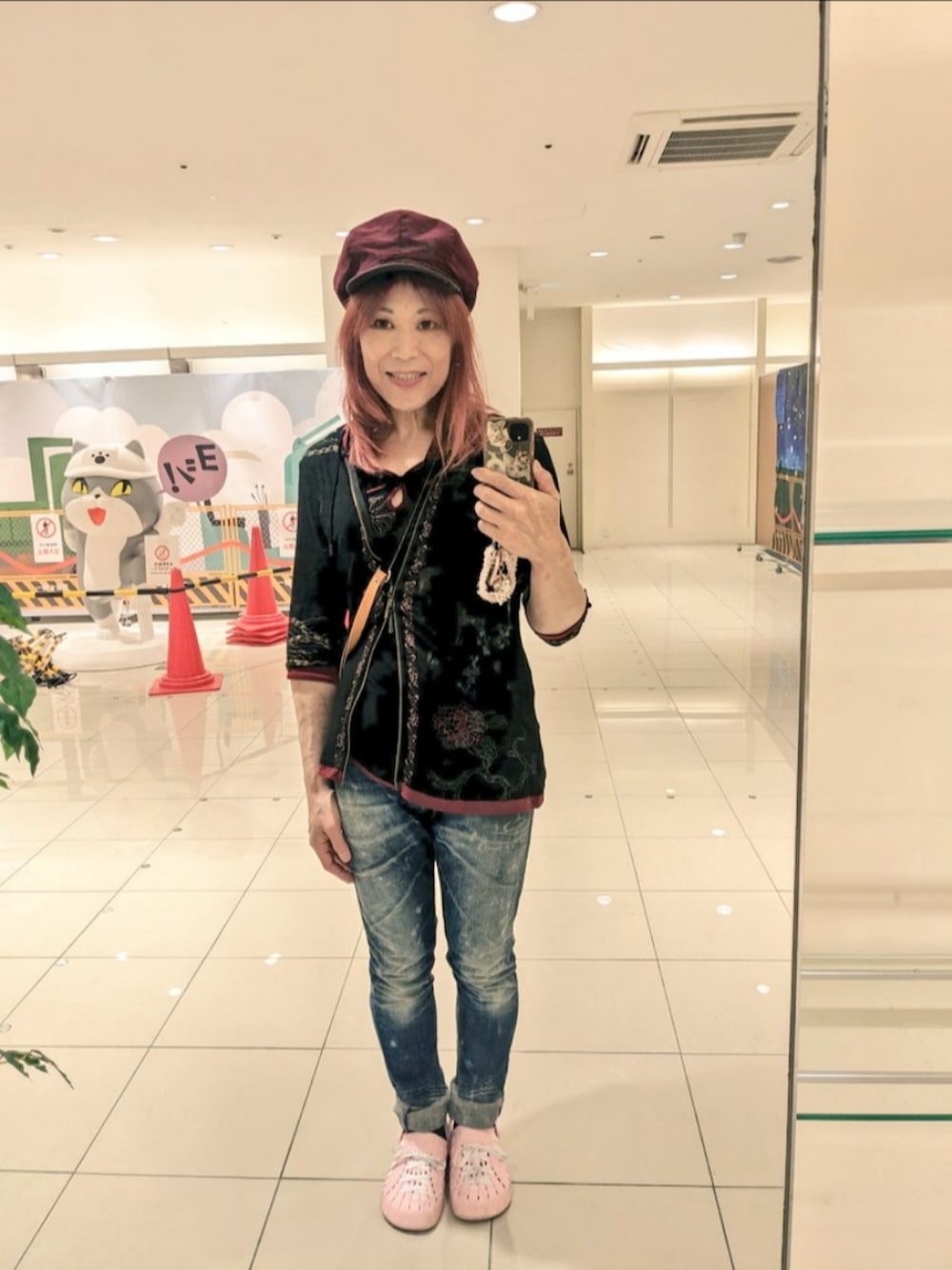 「DIESELのアイテム（デニムパンツ、ブルー系）」を使った、ななお(七緒)さん（レディース・169cm）の夏コーディネートの1枚目の写真