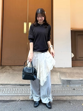 「EFOLE（エフォル）のアイテム（バッグ）」を使った、ながいゆなさん（レディース・160cm）の秋コーディネート