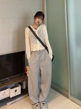 「アイテム（スウェットパンツ）」を使った、ながいゆなさん（レディース・160cm）の夏コーディネート