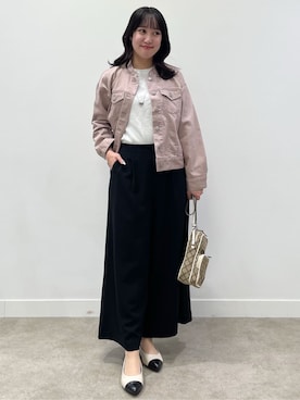 「アイテム（デニムジャケット、ピンク系）」を使った、yukariさん（レディース・157cm）の春コーディネート